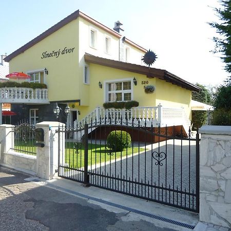 Ferienwohnung Slnecny Dvor Vel'ka Lomnica Exterior foto