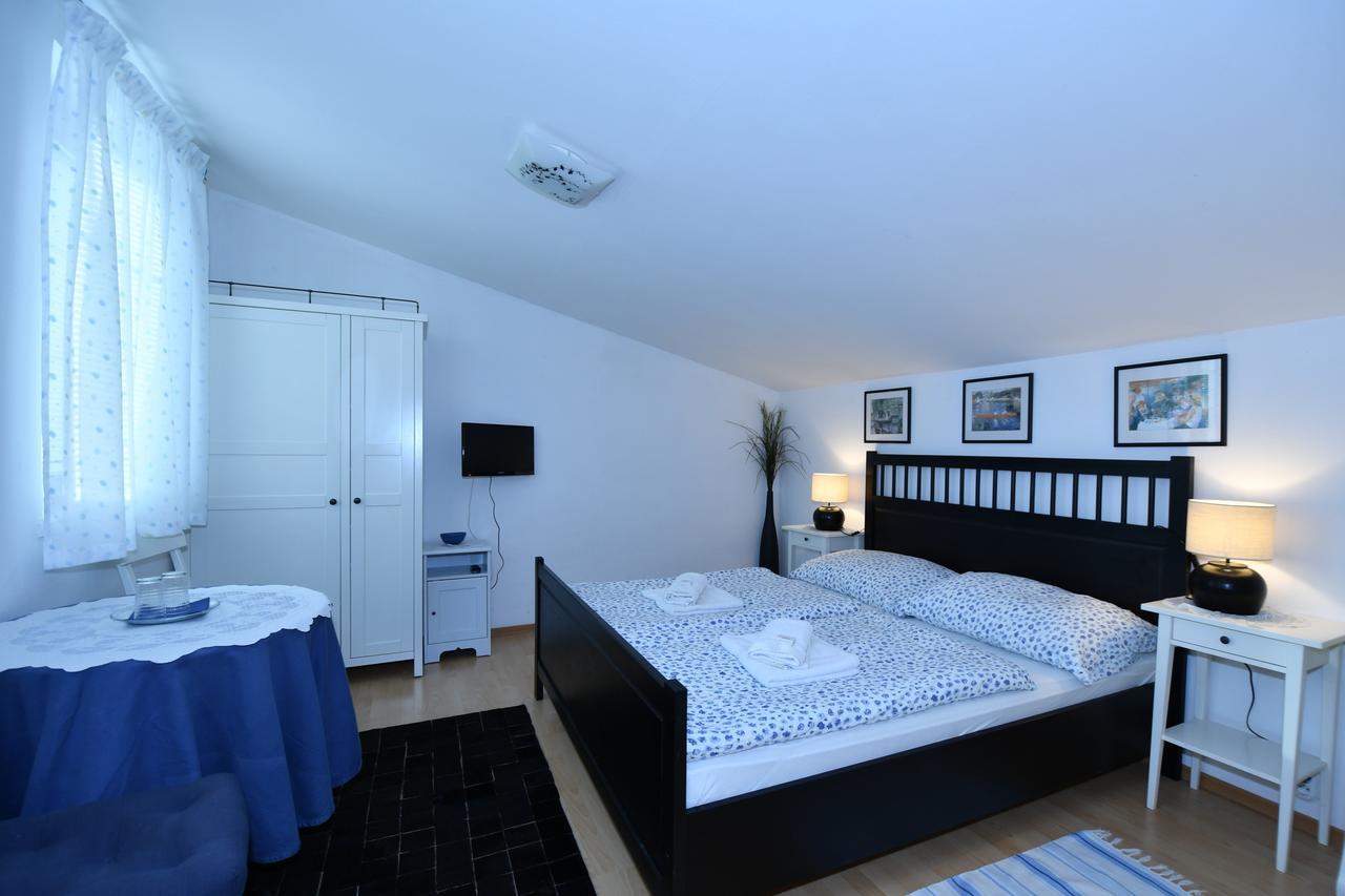 Ferienwohnung Slnecny Dvor Vel'ka Lomnica Exterior foto